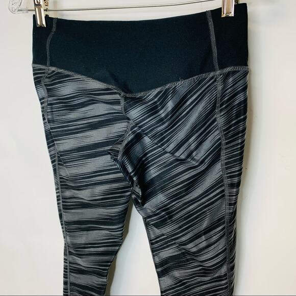 Nike Dri Fit Sz XS Black Grey Stripey Legging Black Waistband MIZZOU Univ of Mo - Picture 4 of 7